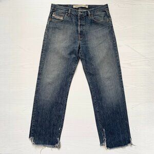 Diesel Men's Jeans Size 36 Raw Hem Unique Thrashed Straight Leg Kratt Distressed